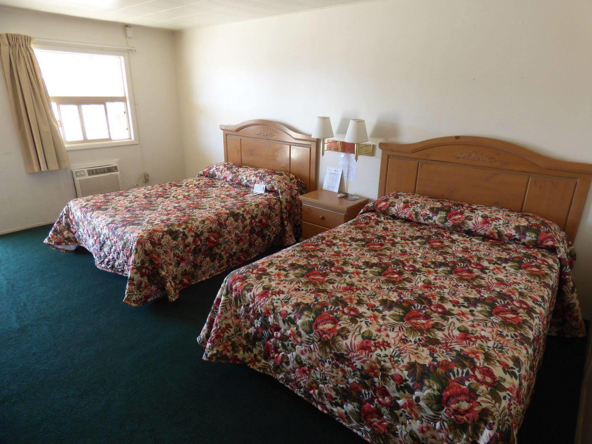 Carrizozo Inn Kültér fotó